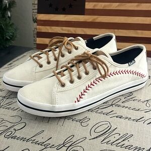 Keds Champion Pennant Baseball Stitch Fashion Sneakers Size 8.5